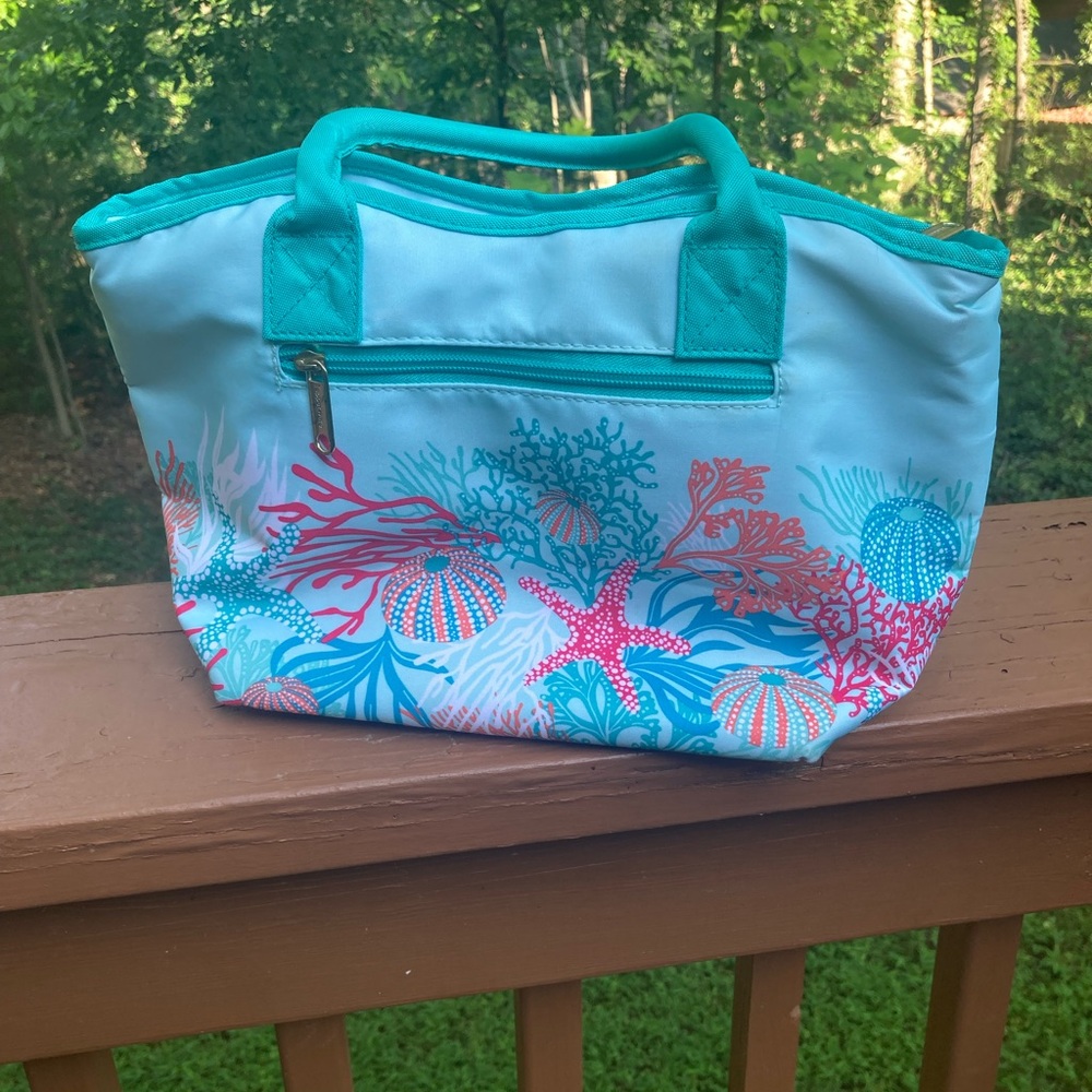 Tupperware ocean theme lunchbox - Picture 2 of 7